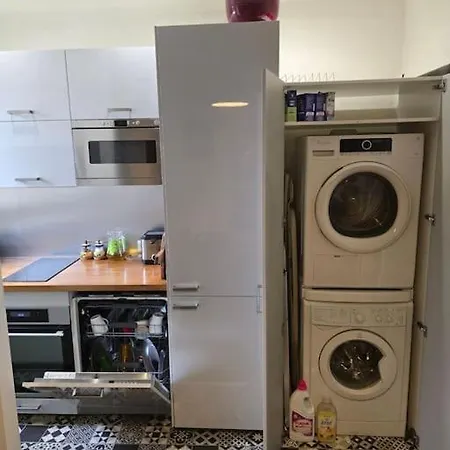 3 Pieces De 41m² *